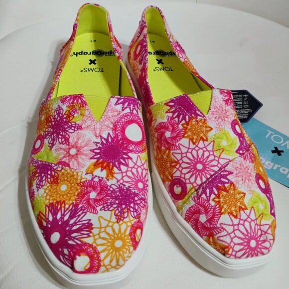 Women's slip on Toms size 7 - Picture 1 of 4